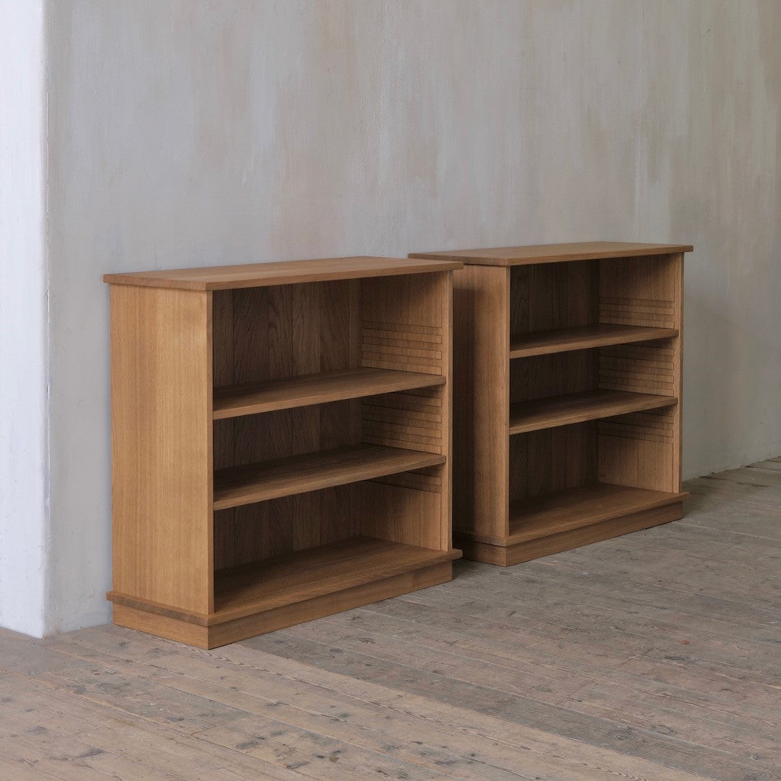 Oak | fumed