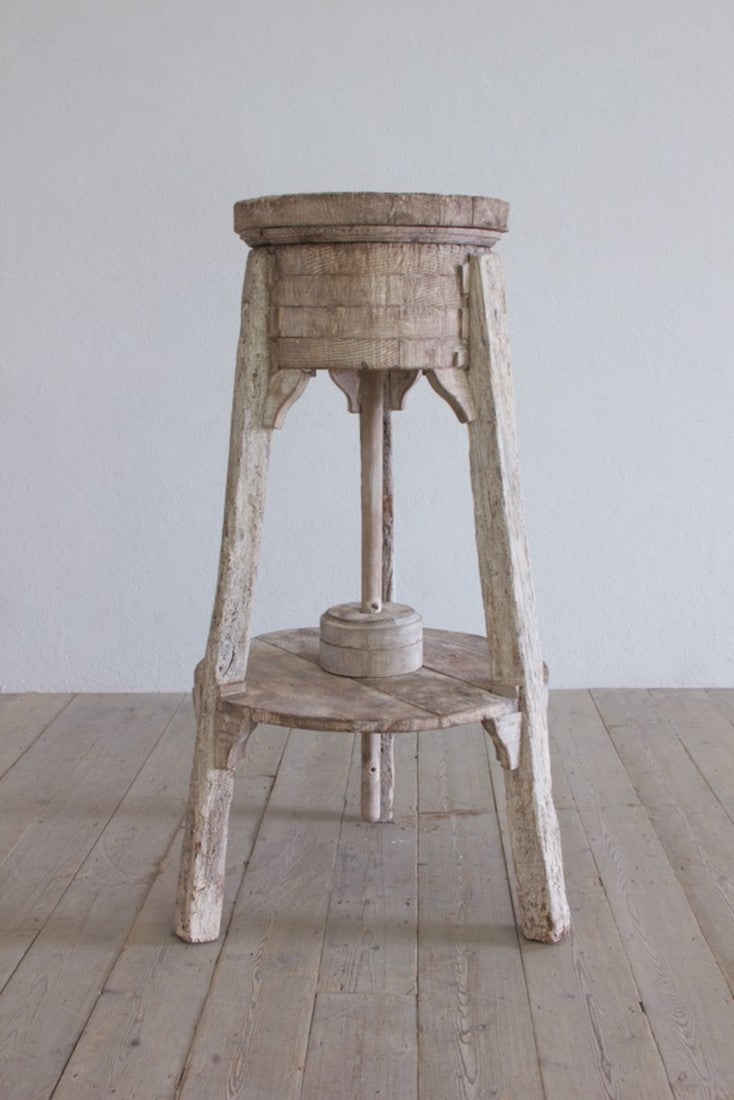 A pair of sculptor's stands
