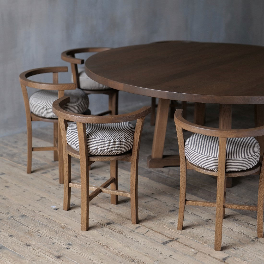 A crane table