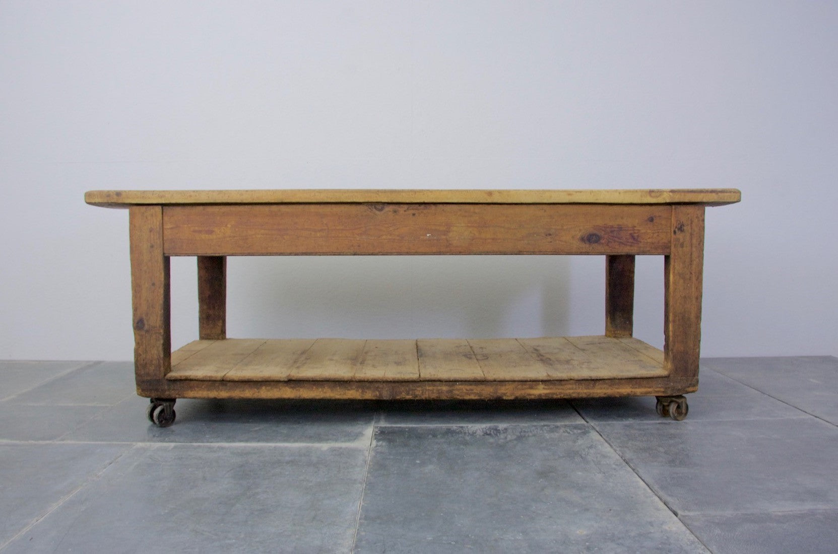 A C19th preparation table