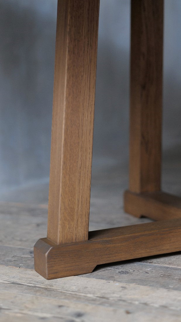 A crane table