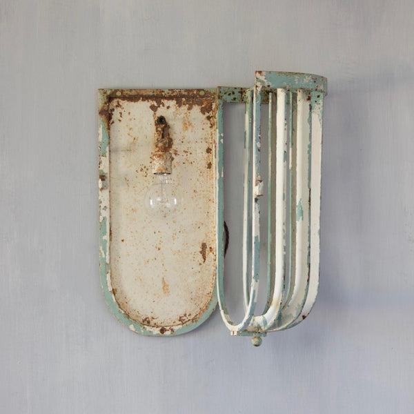 1920s Art Deco wall light