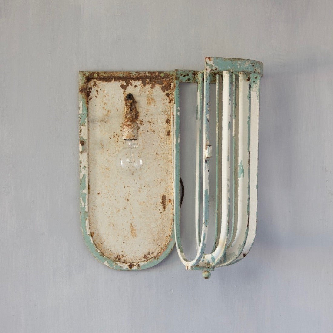 1920s Art Deco wall light