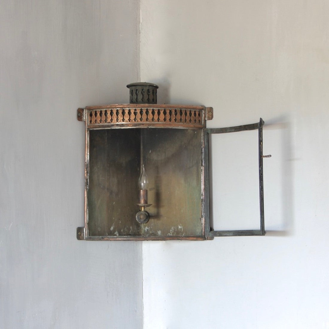 A Georgian copper corner lantern