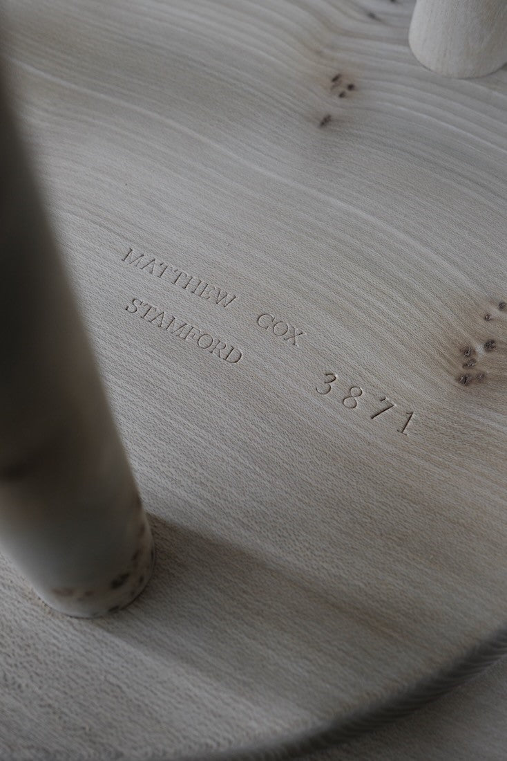 SOLD | The milk table | 3871
