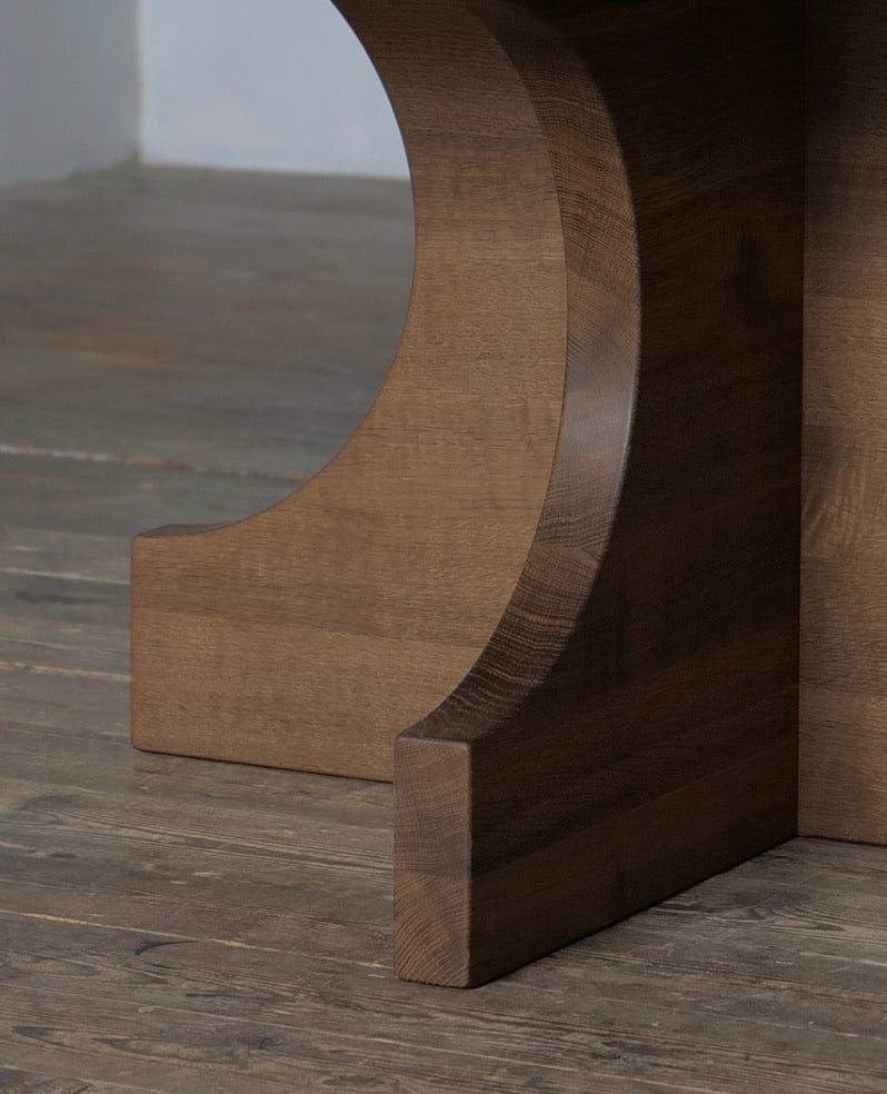 The cellar table