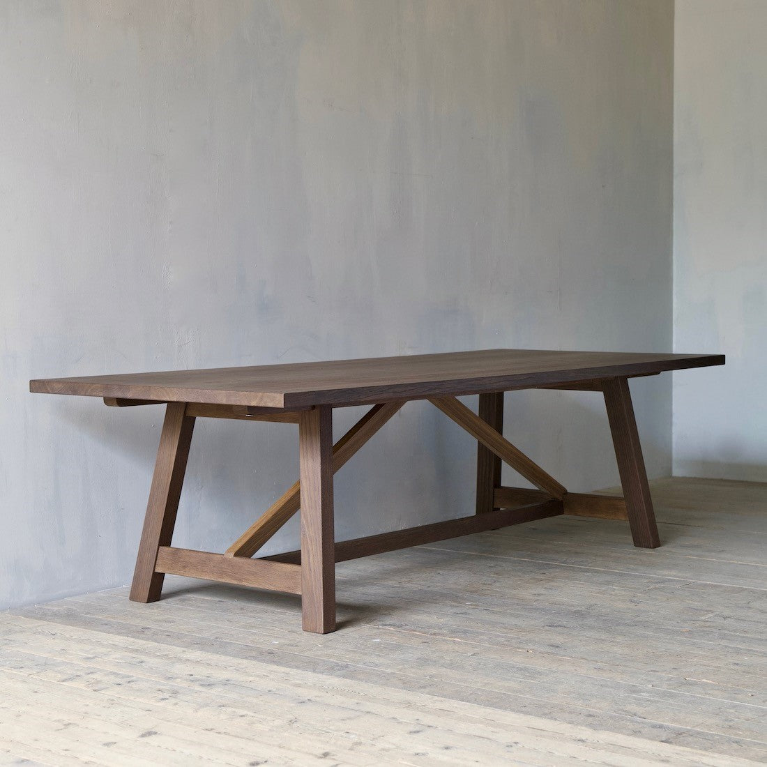 The orangery table