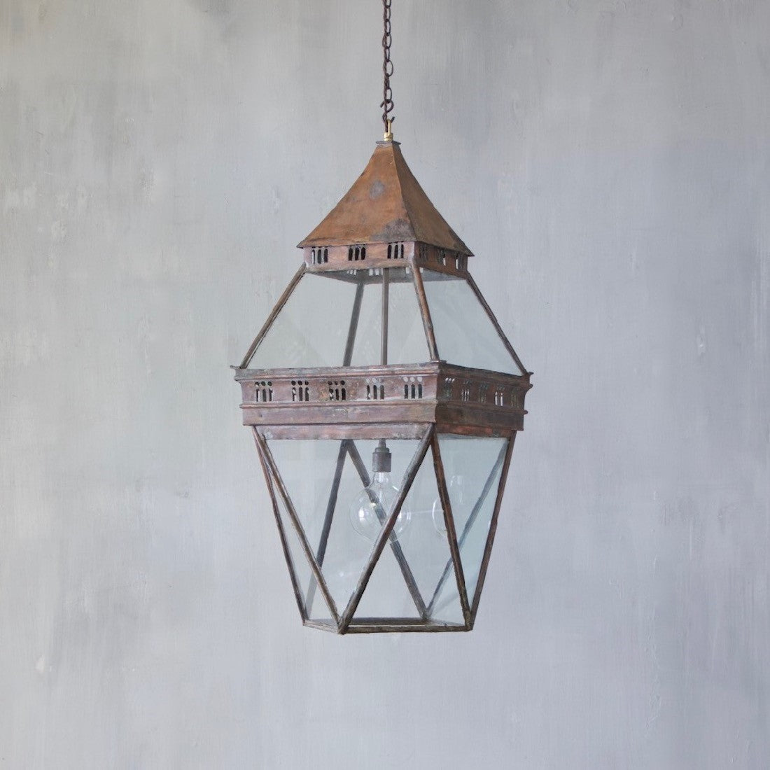 A large octagonal lantern 2