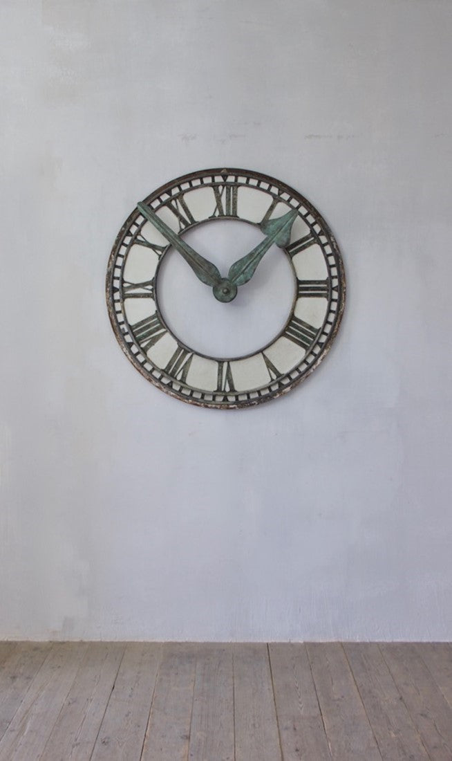 A copper clock face