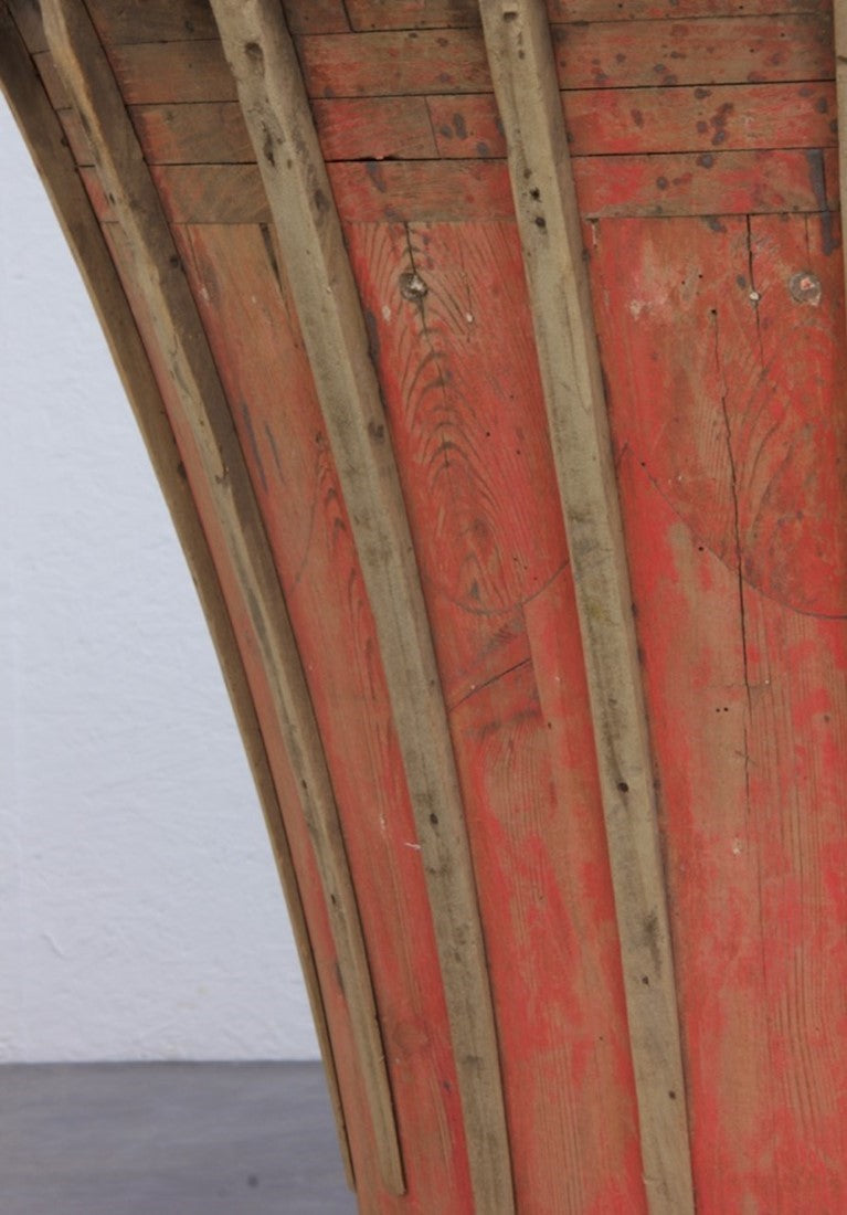 A wooden ribbed tub