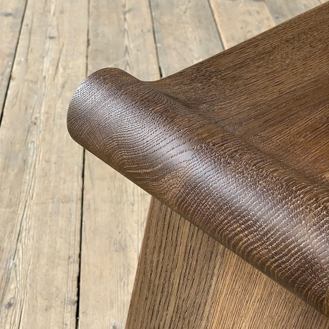 Oak | dark fumed