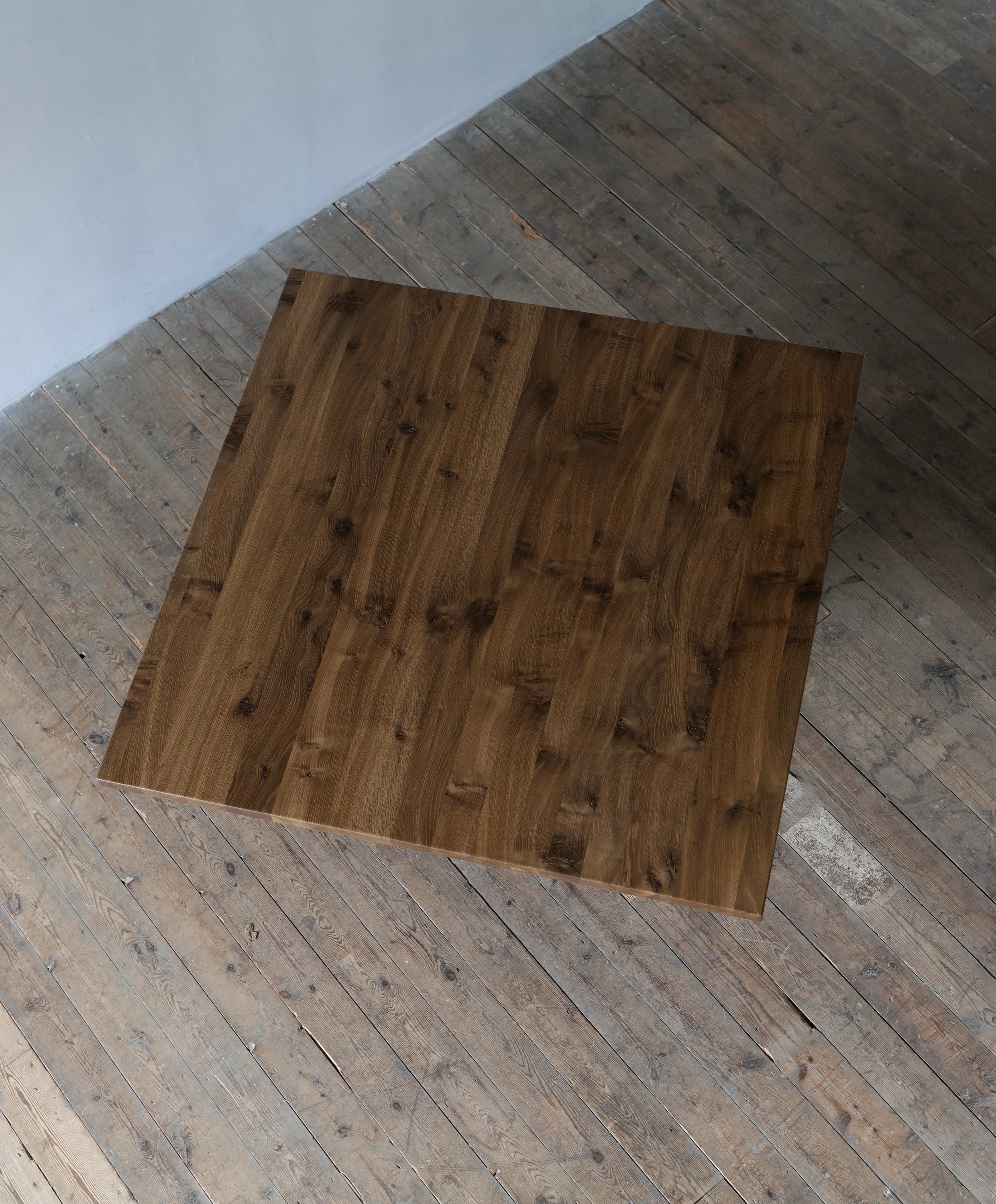 The cellar table