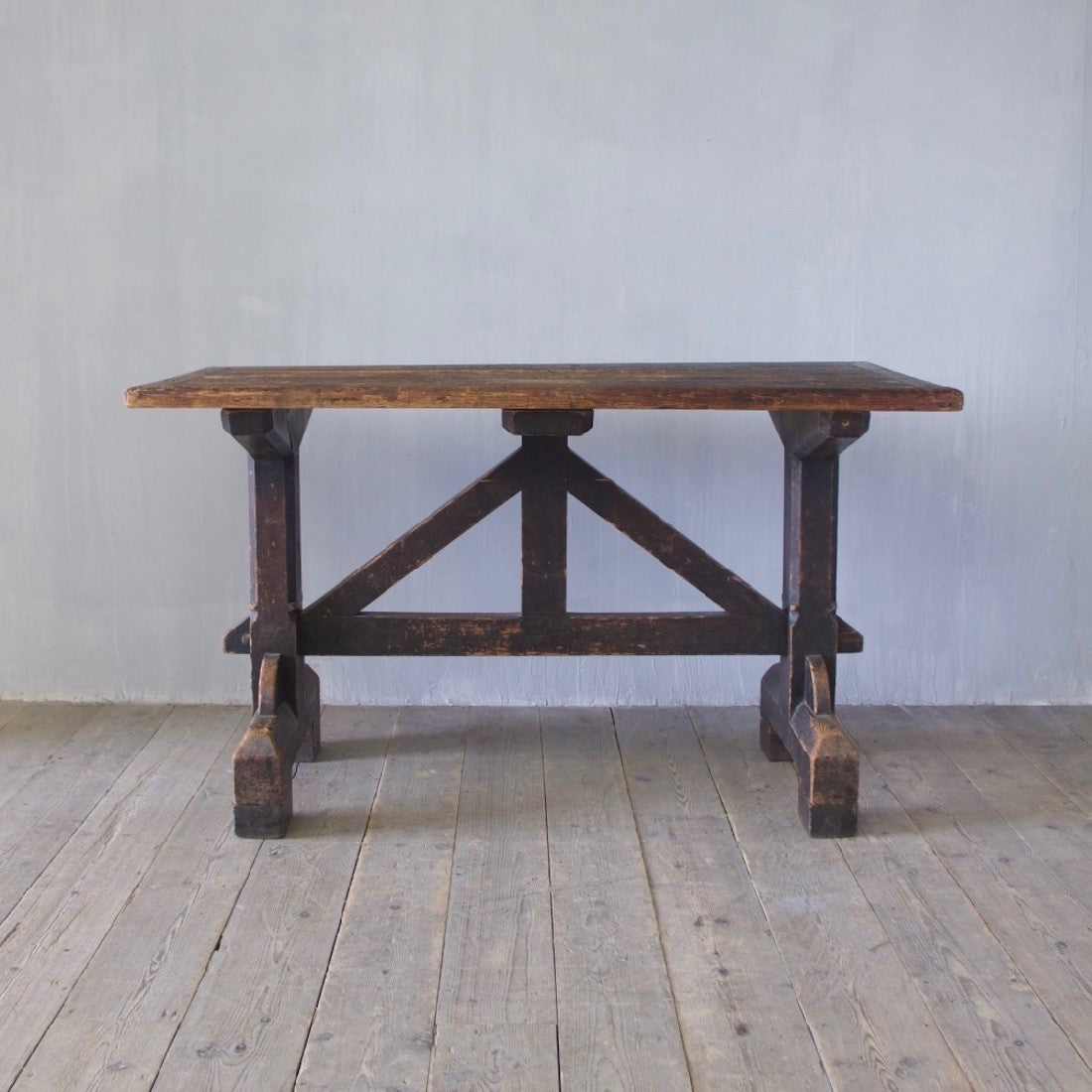 A pine tavern table