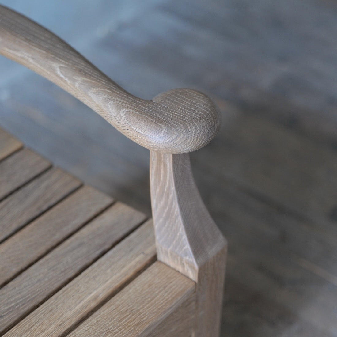The peacock garden seat