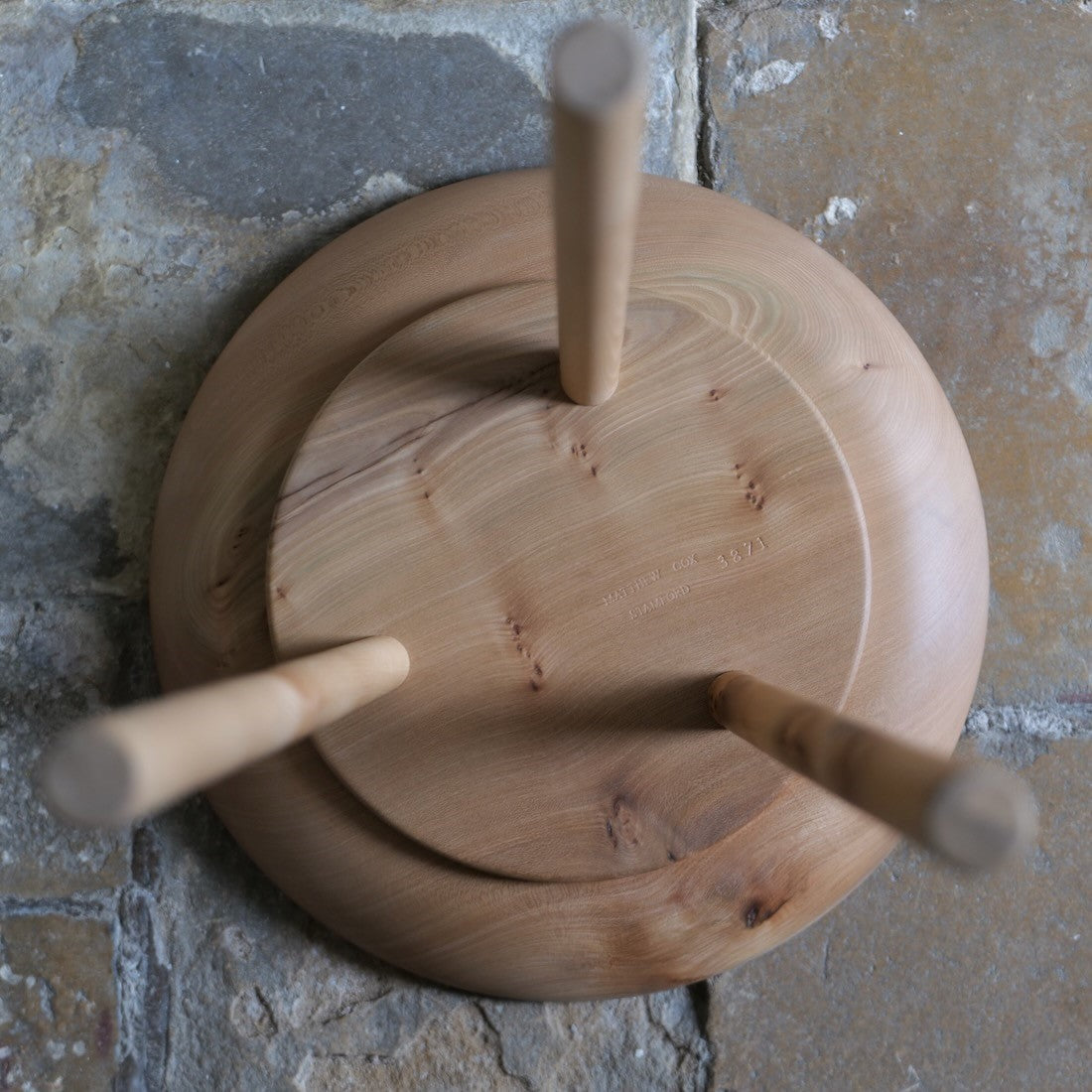 SOLD | The milk table | 3871