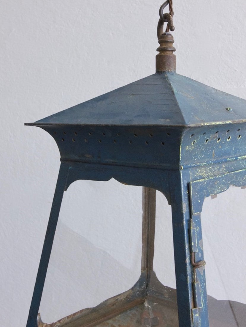A tole lantern