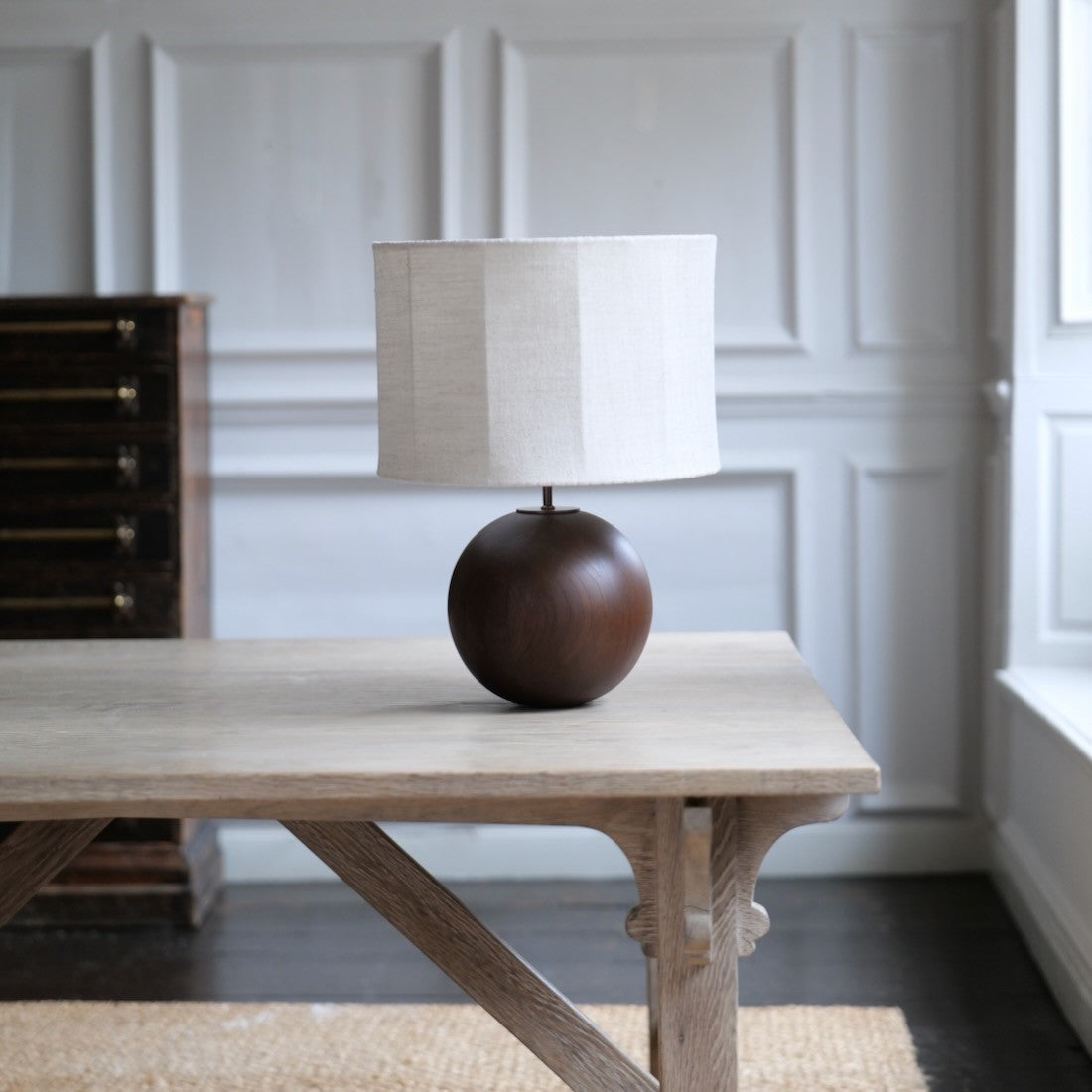 The form lamp | sphere