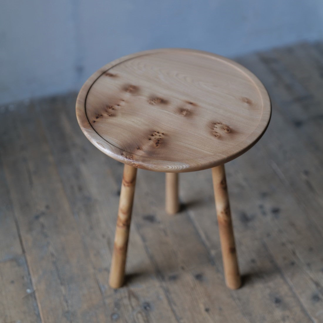 SOLD | The milk table | 3871