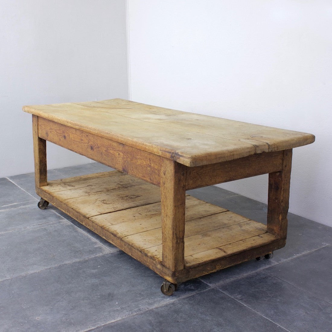 A C19th preparation table