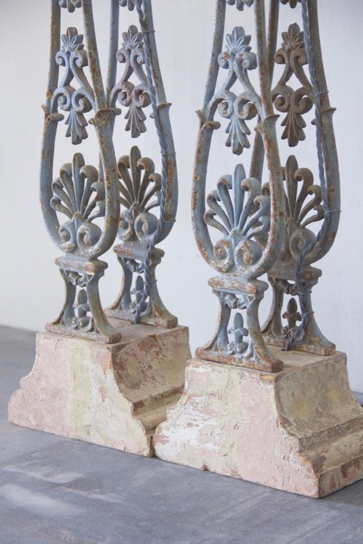 A pair of C19th baluster table lamps
