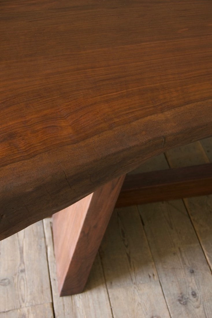 A single plank English walnut table