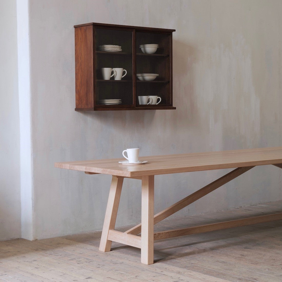 The orangery table
