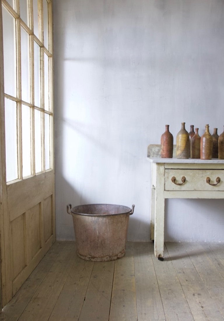 A steel tub