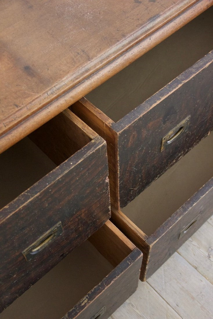 A pair of Draper's counters