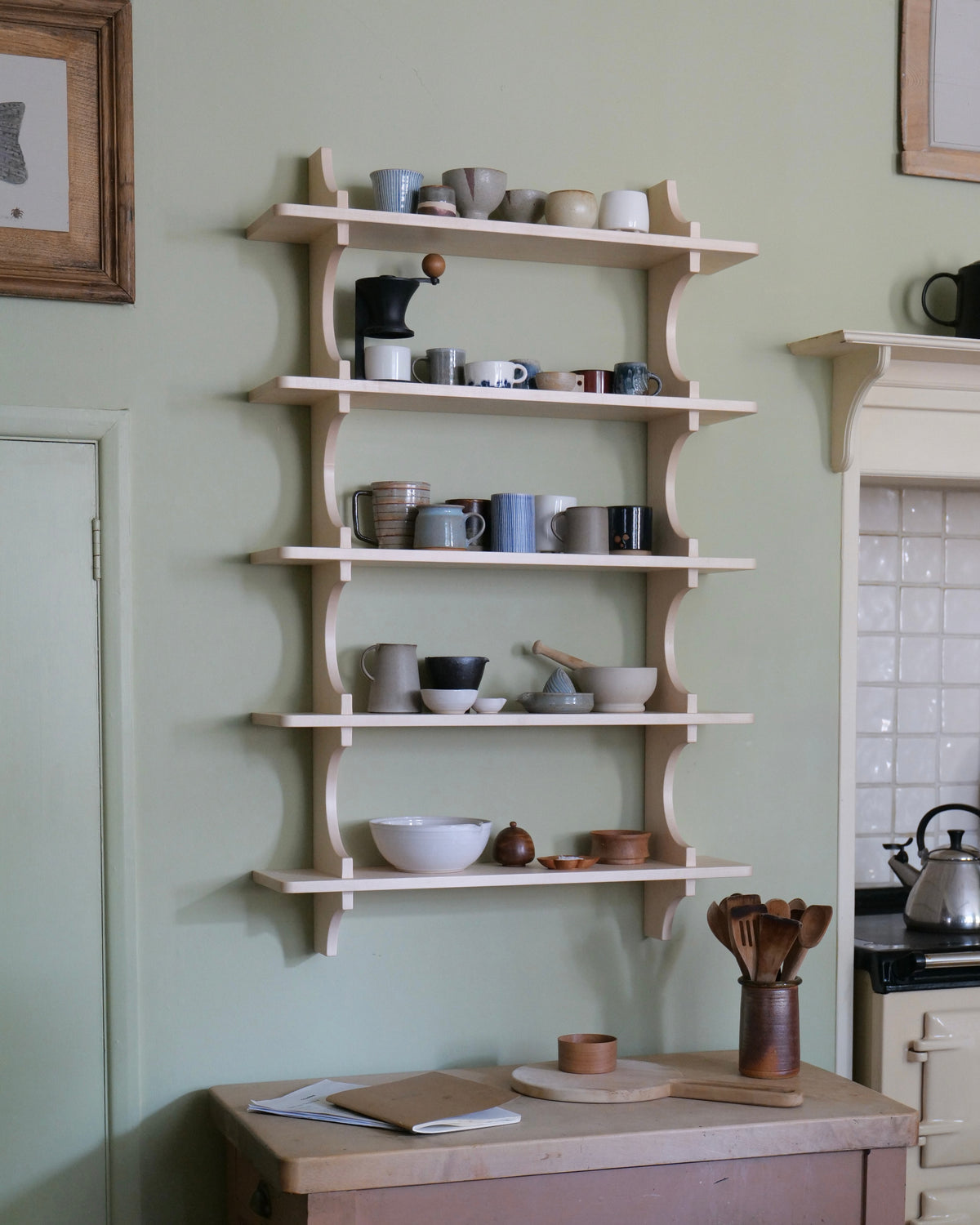 The orderly shelves