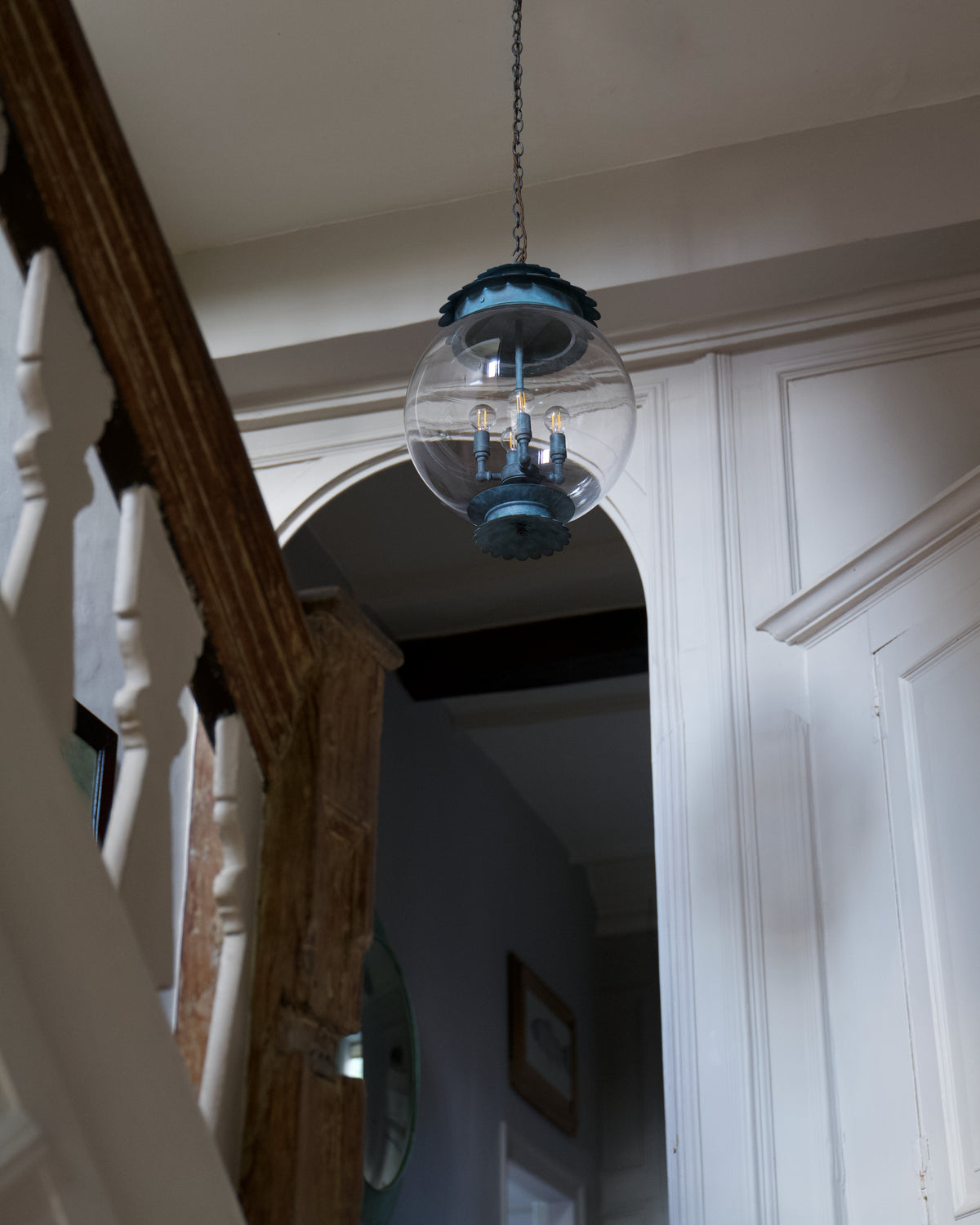 The corolla globe lantern
