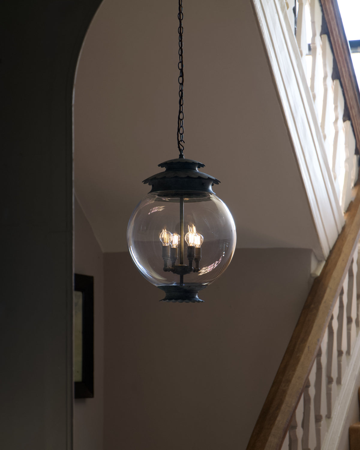 The corolla globe lantern