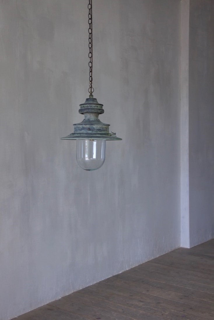 A copper station light