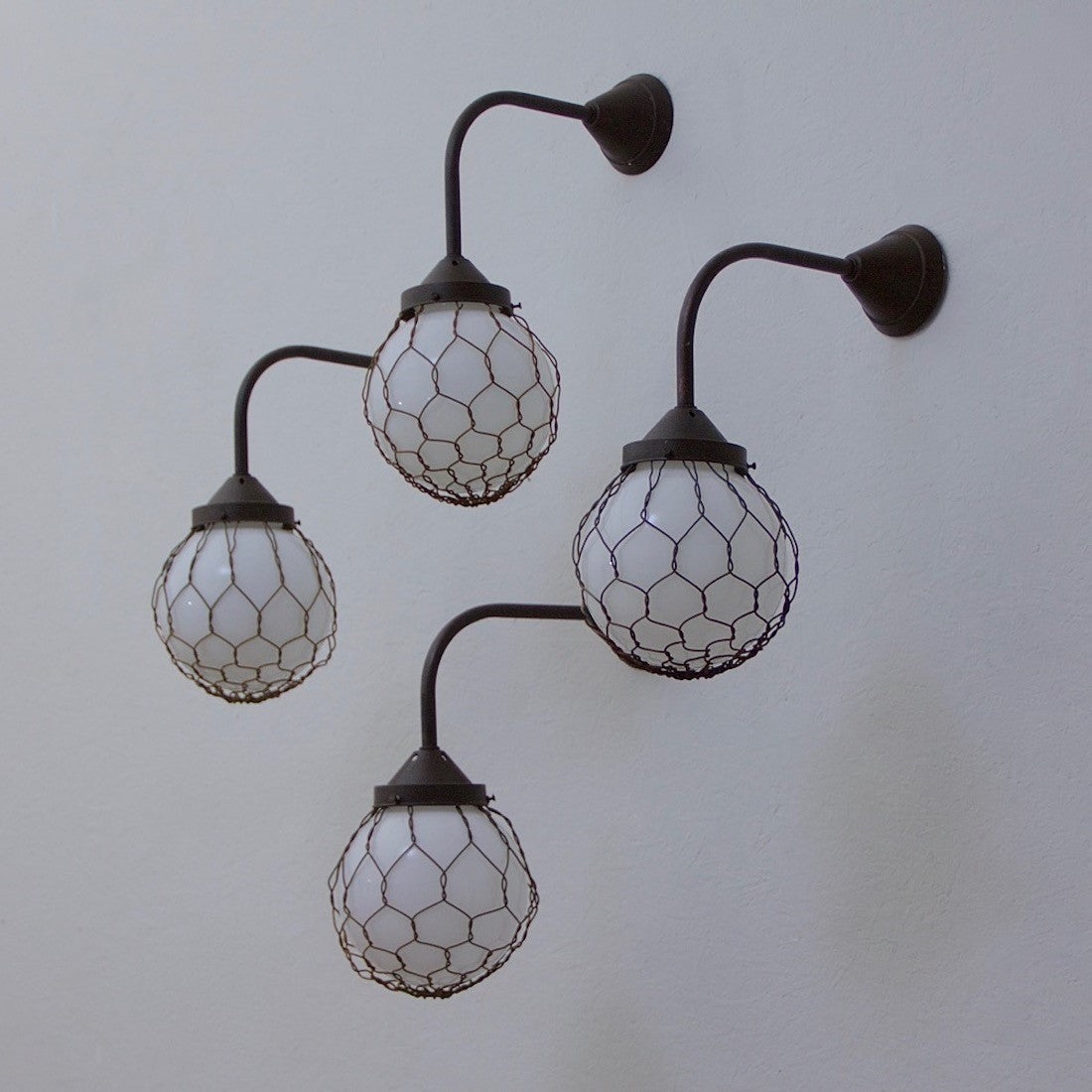 6 opaline wall lights