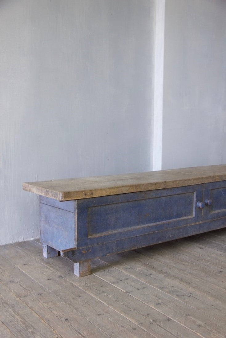An Italian bench cupboard