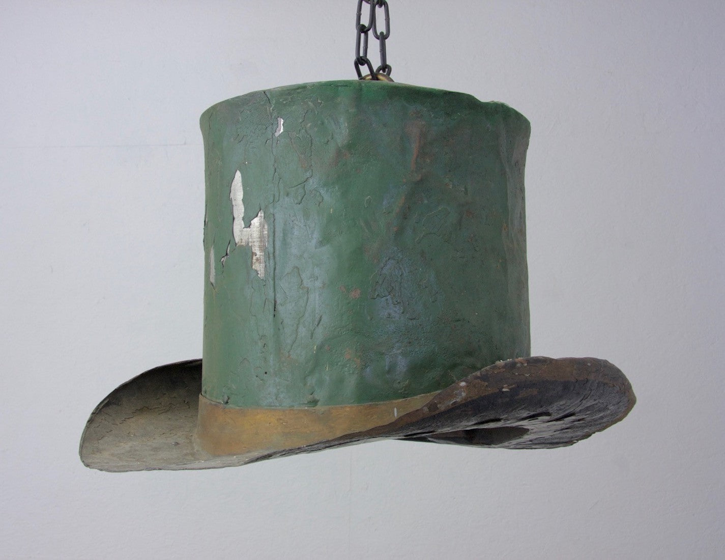 A C19th hatter's shop sign