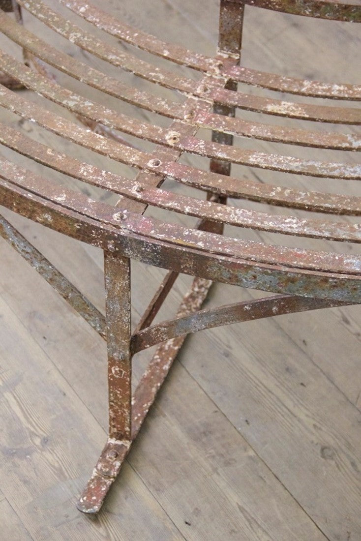 An early C19th tree seat