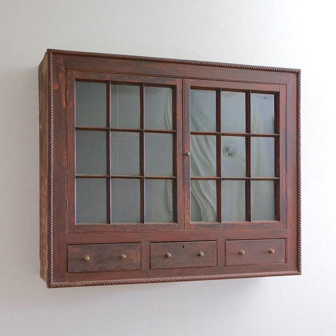 An early C19th Irish cabinet