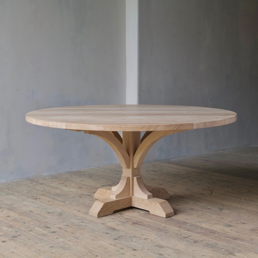 The fotheringhay table (circular)
