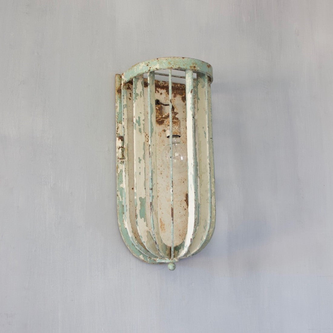 1920s Art Deco wall light
