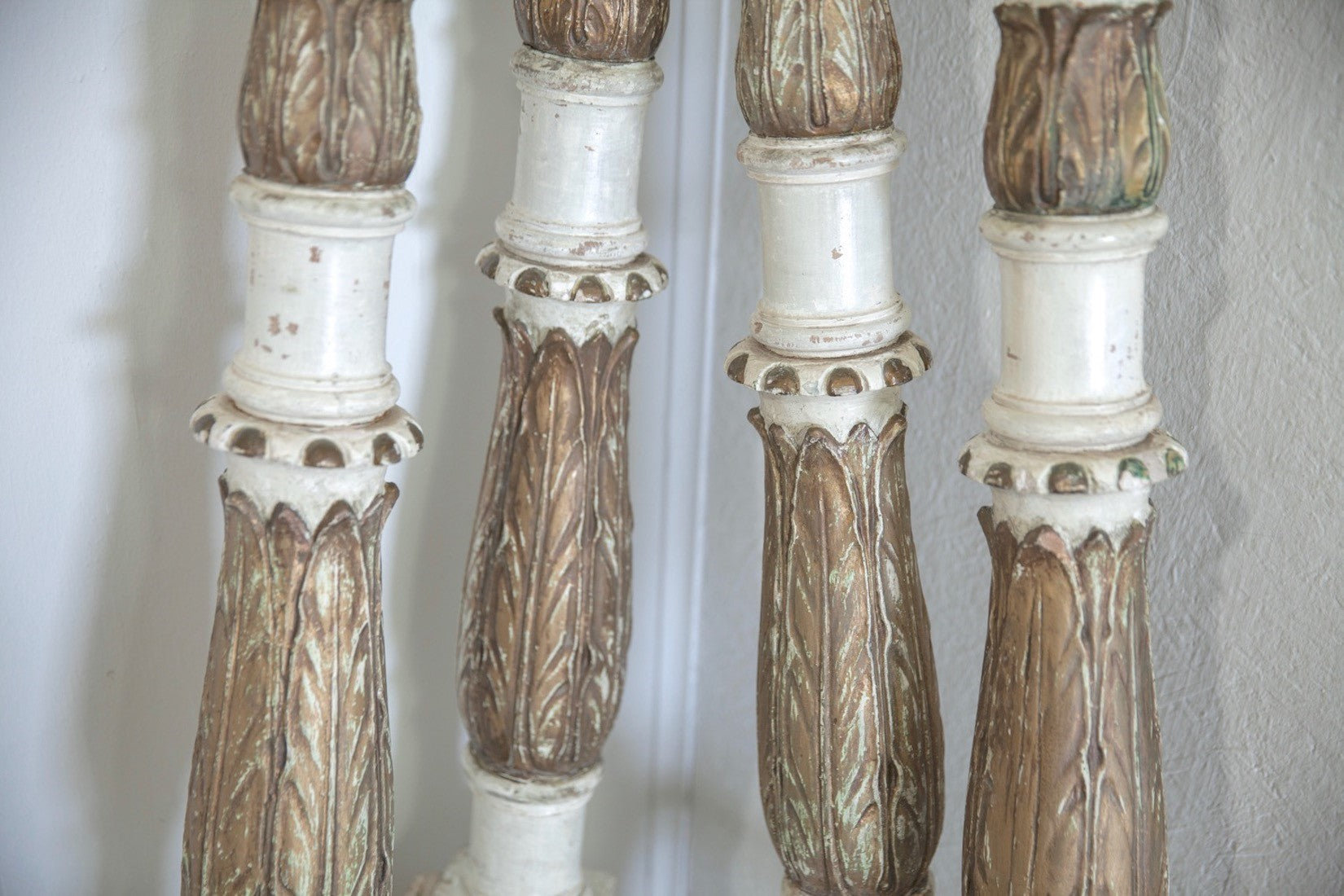 A C18th style four-poster bed