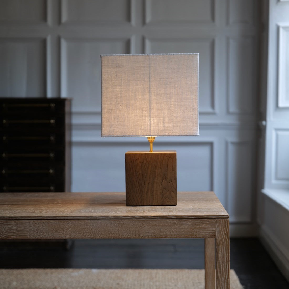 The form lamp | cube