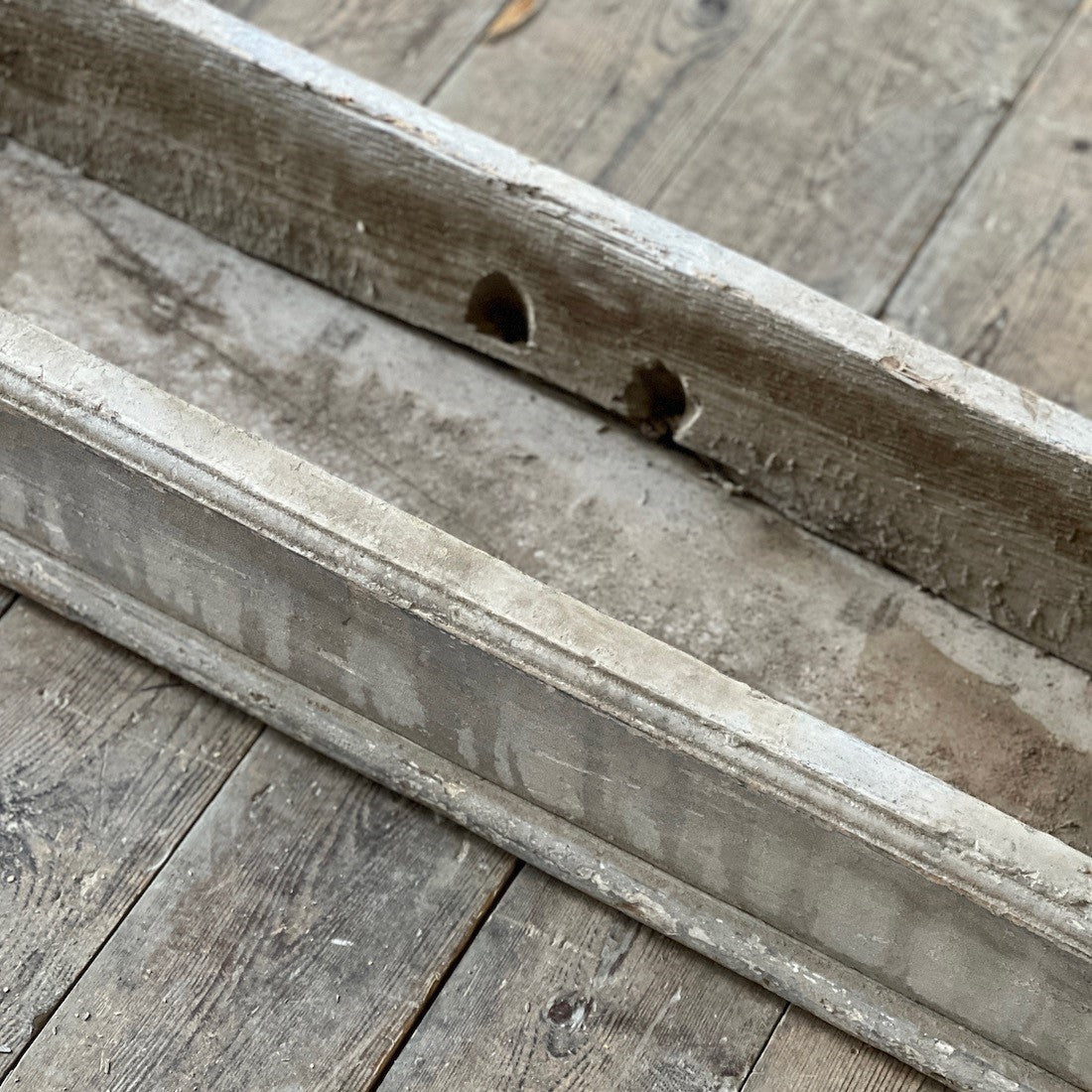 an 18th century English bench