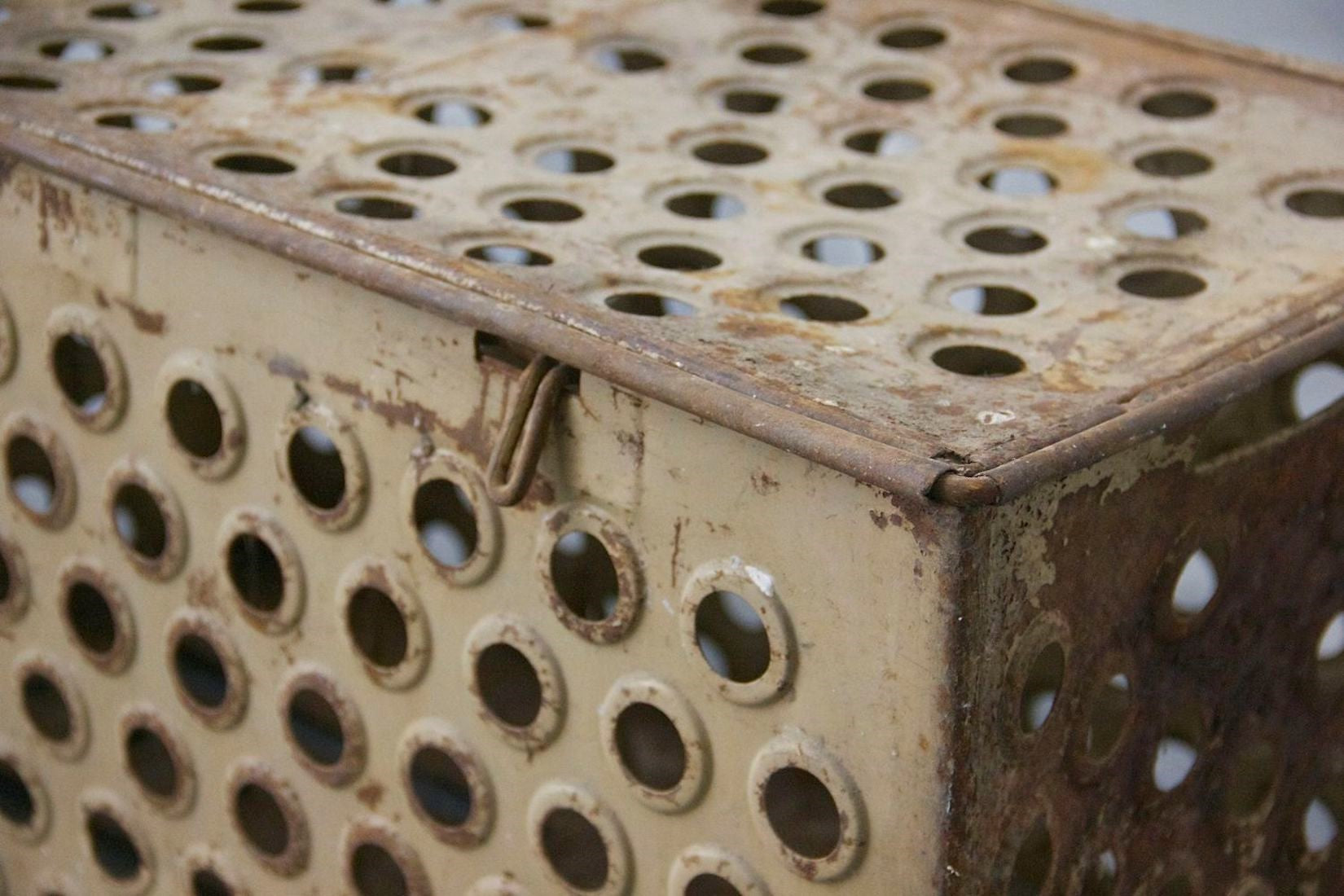 2 metal lobster cages