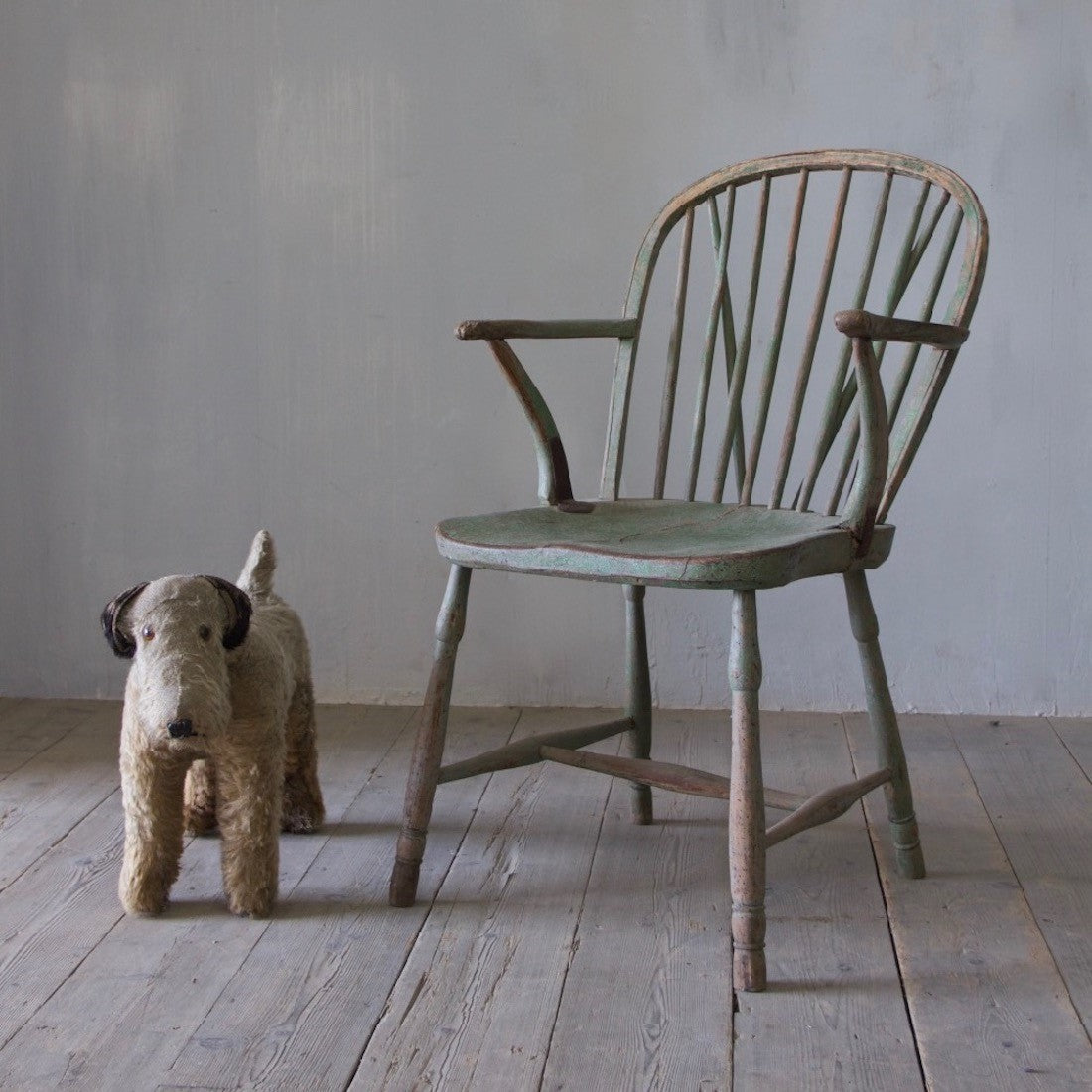 A C19th painted Windsor chair