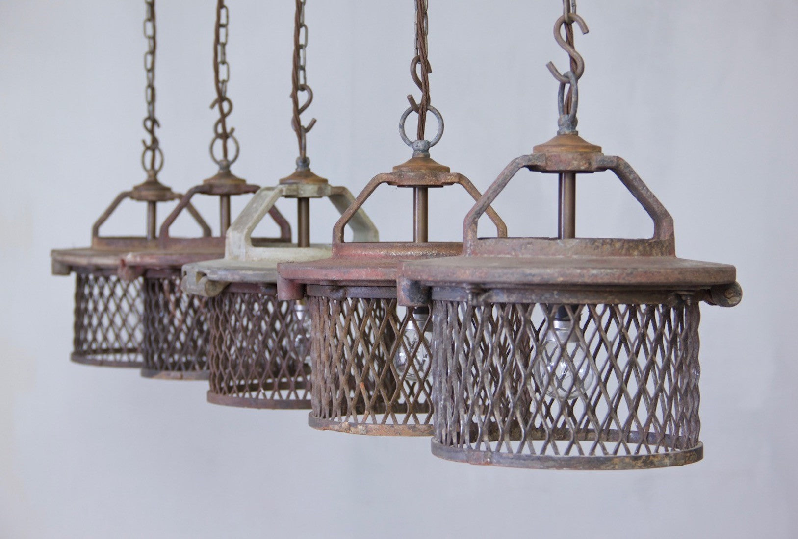 5 cage lights