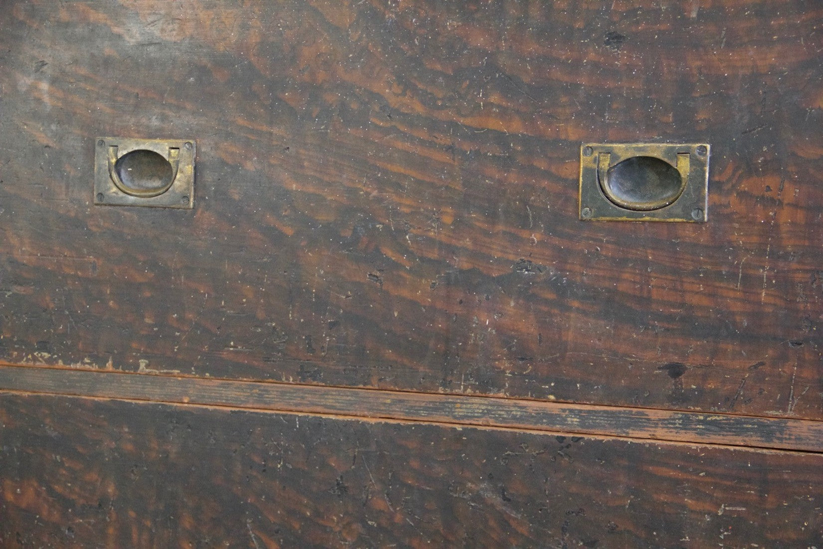 A pair of Draper's counters