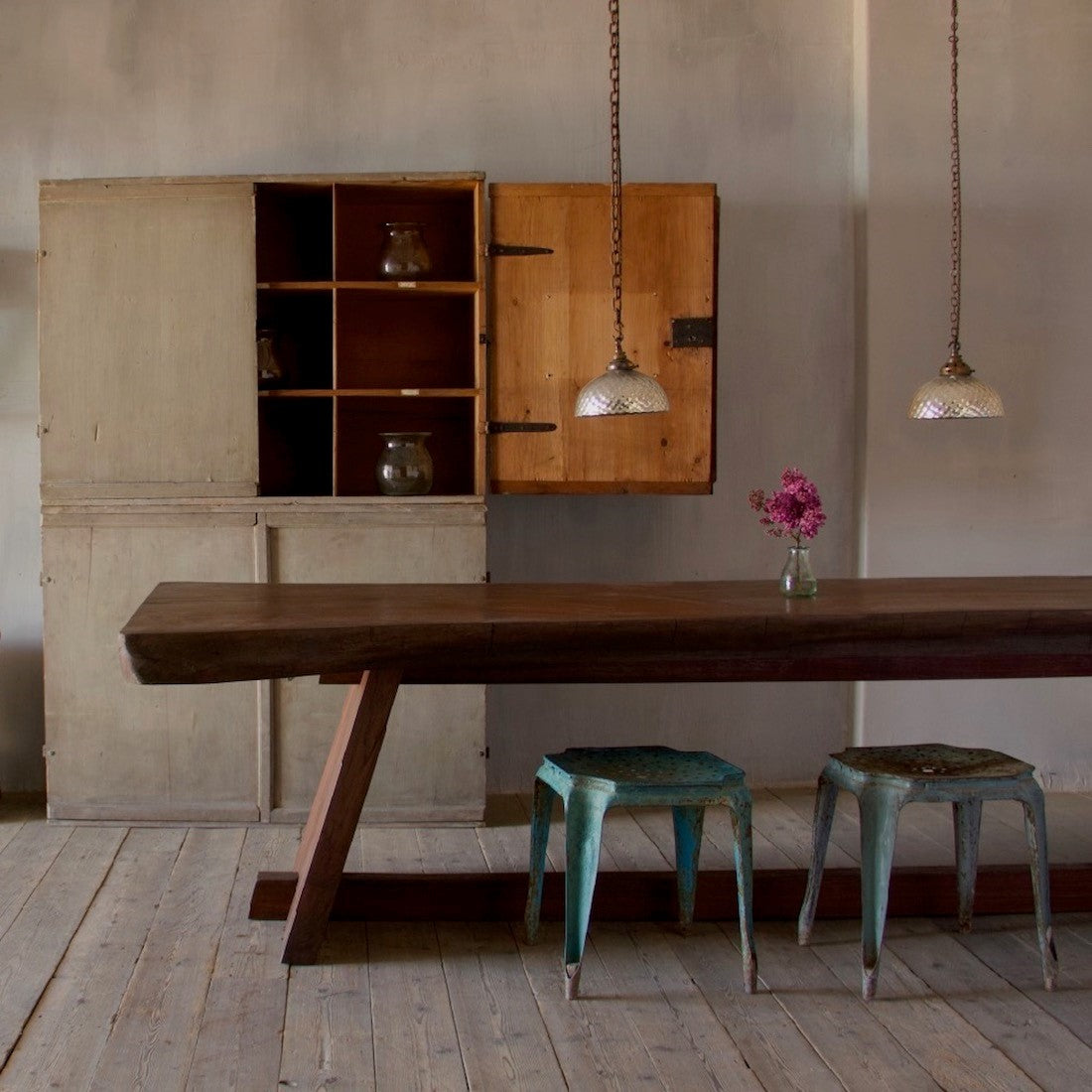 A single plank English walnut table