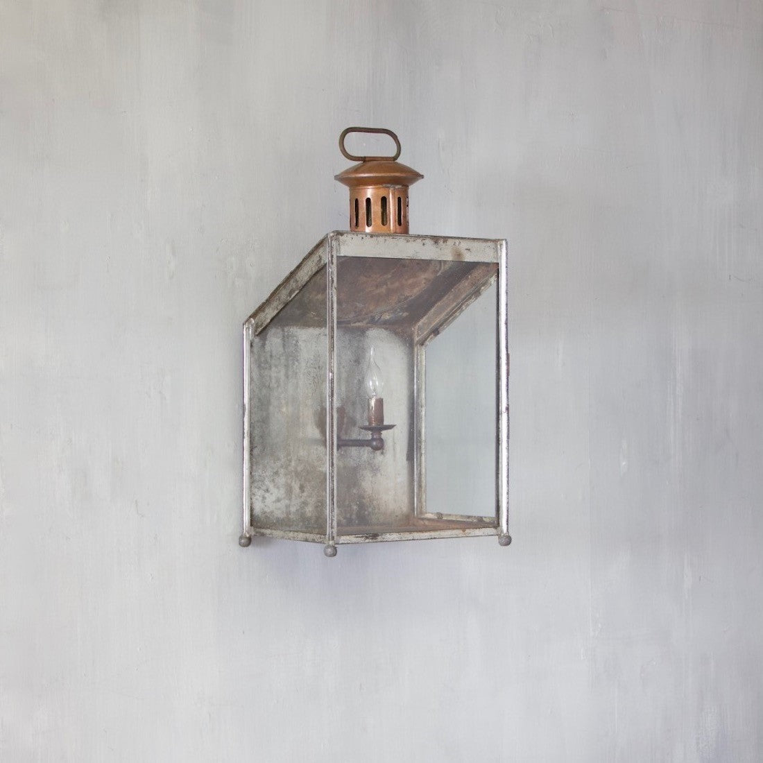 A large railway wall lantern 3