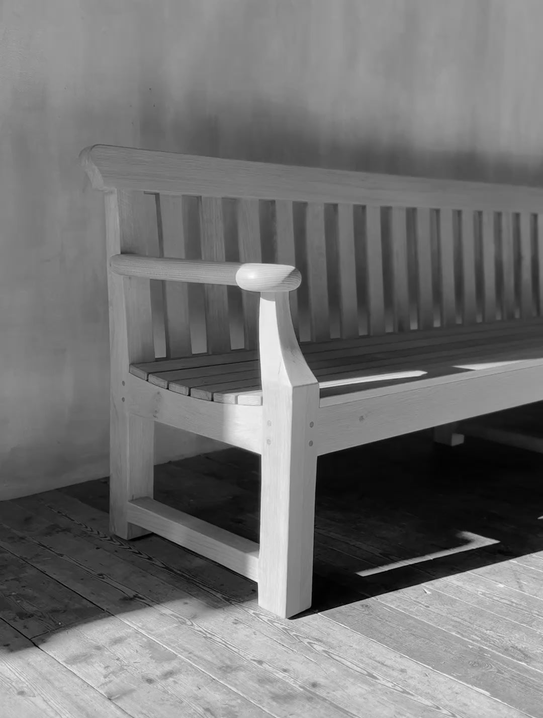 The peacock garden seat