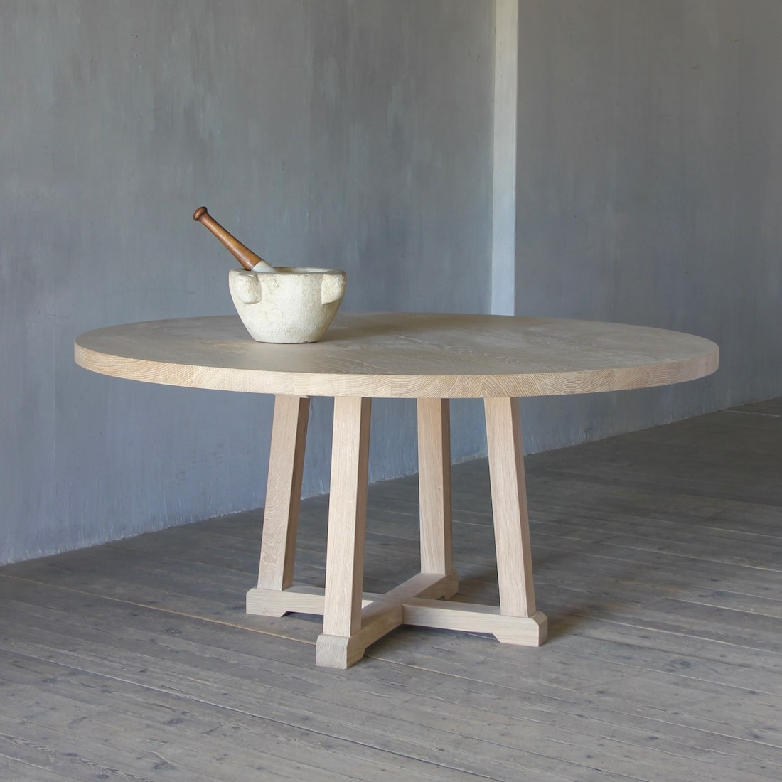 The crane table